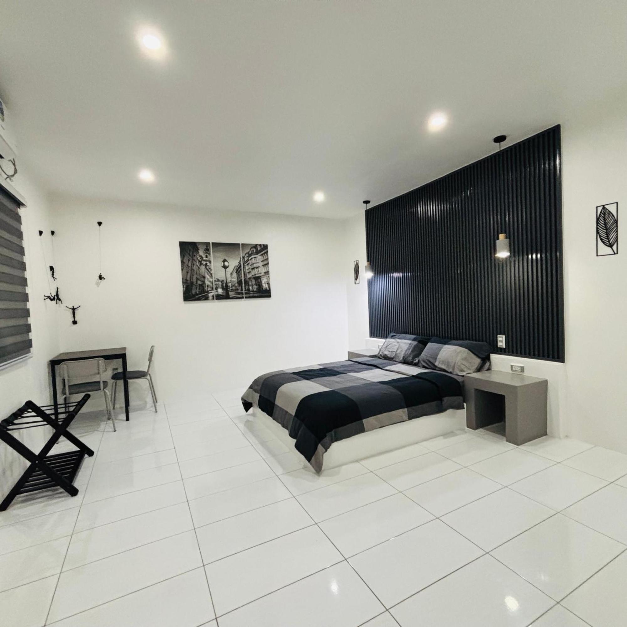 Hotel Sisters Inn Moalboal Bagian luar foto